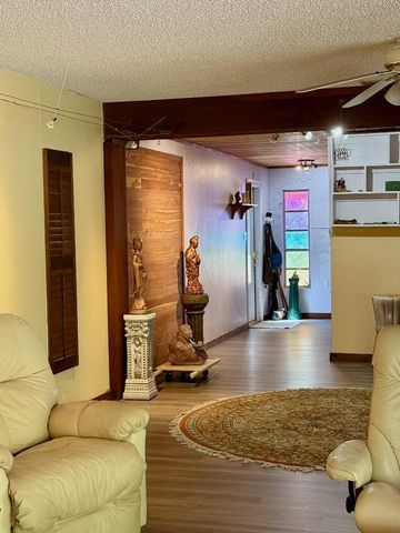 2048 SW 28th Terrace, Fort Lauderdale, FL 33312