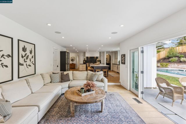 626 Mia Court, Danville, CA 94526