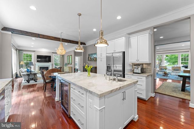10505 TABA COVE CT, Fairfax, VA 22030