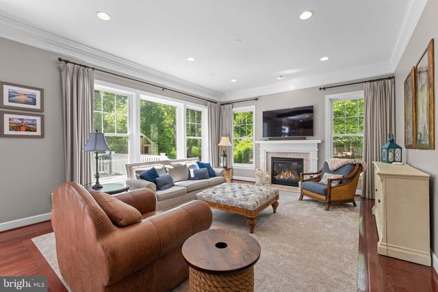10505 TABA COVE CT, Fairfax, VA 22030