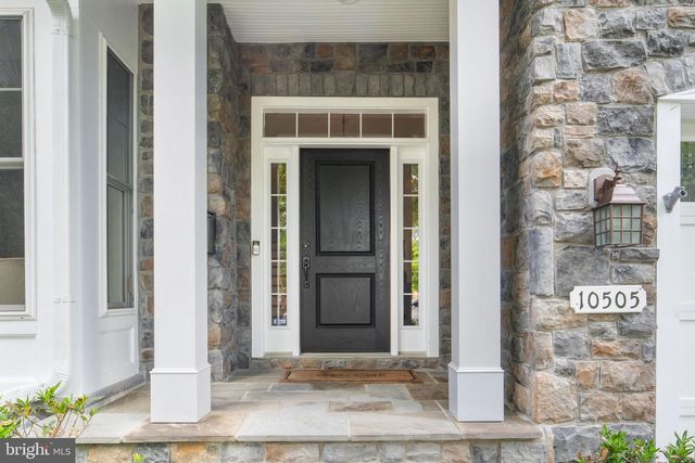 10505 TABA COVE CT, Fairfax, VA 22030