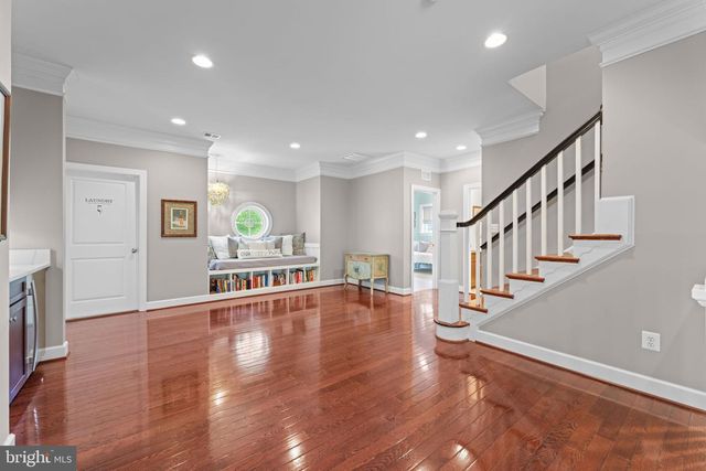 10505 TABA COVE CT, Fairfax, VA 22030