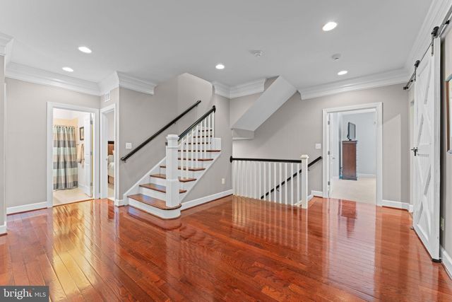 10505 TABA COVE CT, Fairfax, VA 22030