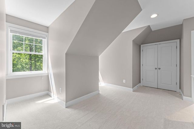 10505 TABA COVE CT, Fairfax, VA 22030