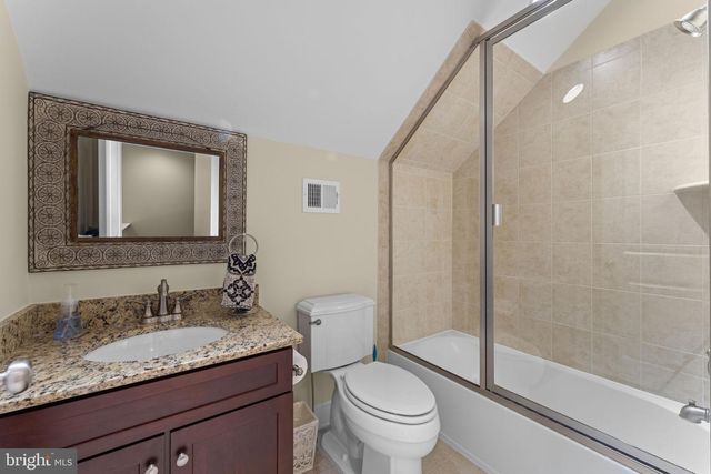 10505 TABA COVE CT, Fairfax, VA 22030