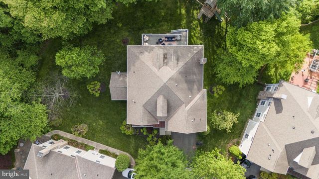 10505 TABA COVE CT, Fairfax, VA 22030