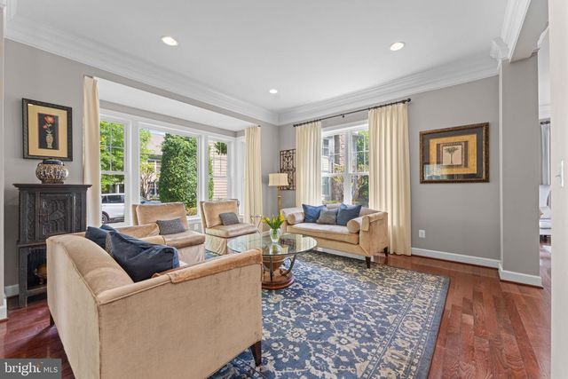 10505 TABA COVE CT, Fairfax, VA 22030