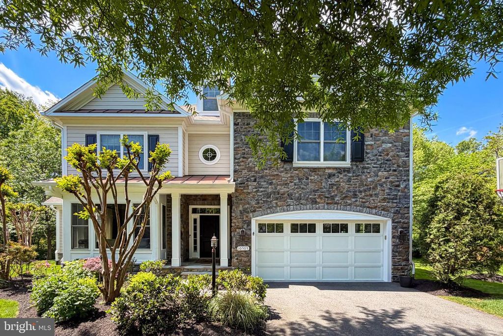 10505 TABA COVE CT, Fairfax, VA 22030