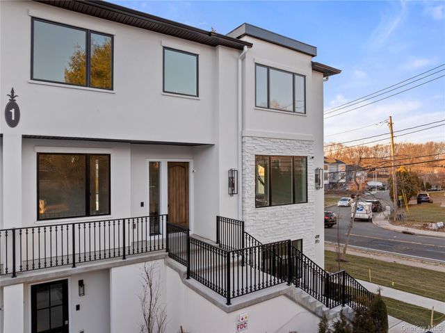 1 Dykstras Way W 202, Monsey, NY 10952