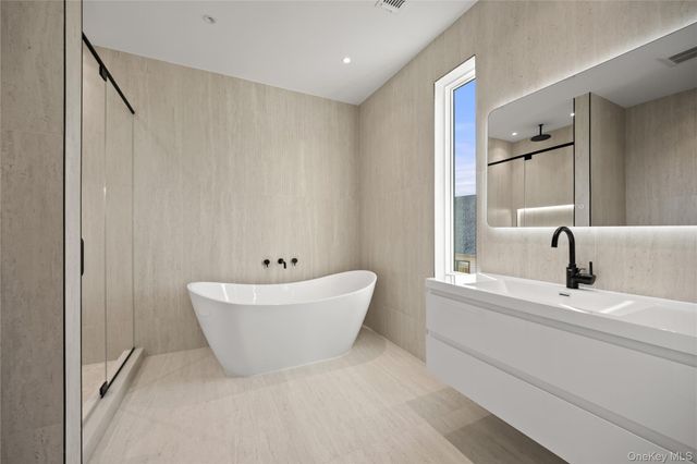 1 Dykstras Way W 202, Monsey, NY 10952