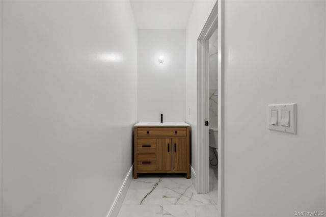 1 Dykstras Way W 202, Monsey, NY 10952