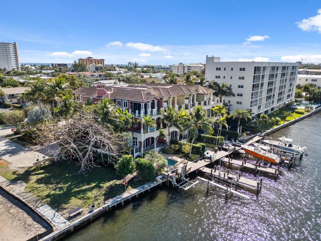 453 NE 19th Avenue D, Deerfield Beach, FL 33441