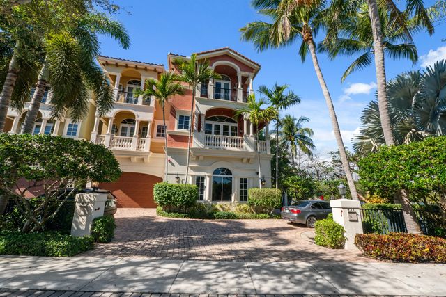 453 NE 19th Avenue D, Deerfield Beach, FL 33441