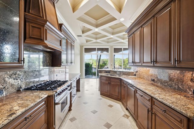 453 NE 19th Avenue D, Deerfield Beach, FL 33441