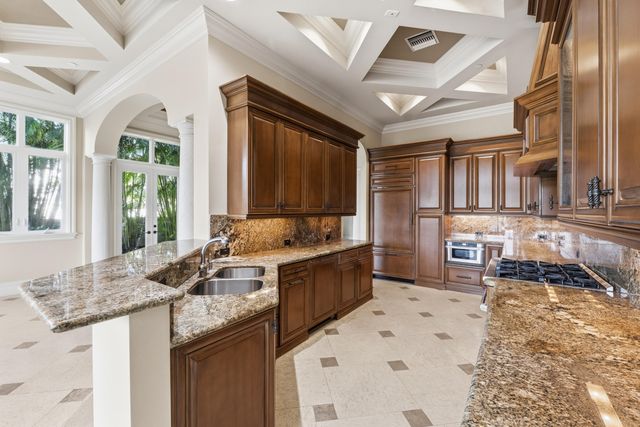 453 NE 19th Avenue D, Deerfield Beach, FL 33441