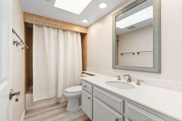 44239 Venice Court, Palm Desert, CA 92260