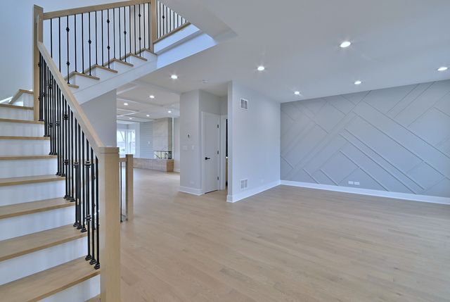 7509 N Oleander Avenue, Chicago, IL 60631