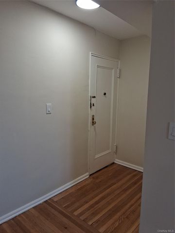 2235 CRUGER Avenue 5F, Bronx, NY 10467