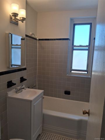 2235 CRUGER Avenue 5F, Bronx, NY 10467