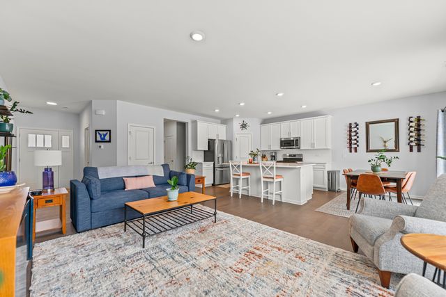 1241 Draper Road, Mchenry, IL 60050