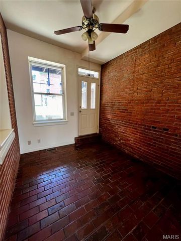 1917 S 11th Street, St Louis, MO 63104