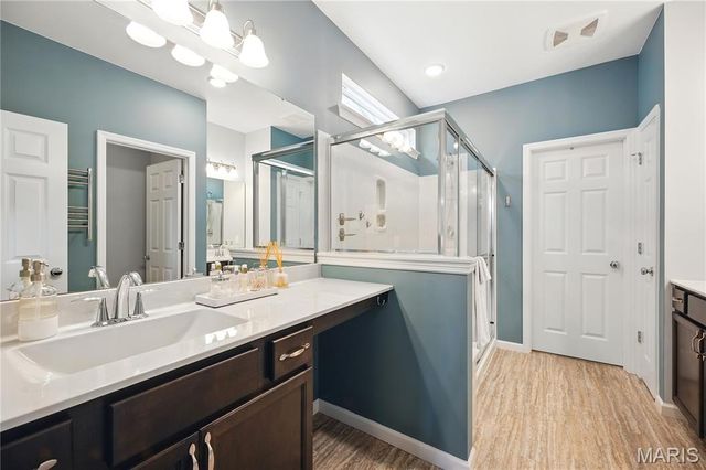 1056 Sandfort Farm Drive, St Charles, MO 63301