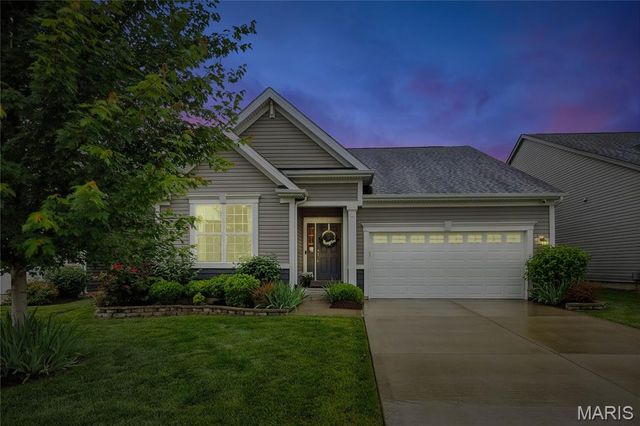 1056 Sandfort Farm Drive, St Charles, MO 63301