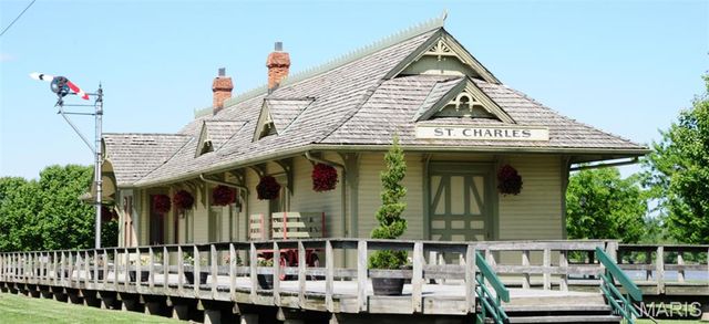 1056 Sandfort Farm Drive, St Charles, MO 63301