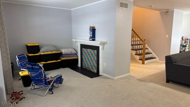 117 Pinehurst Dr, Washington Twp., NJ 07882