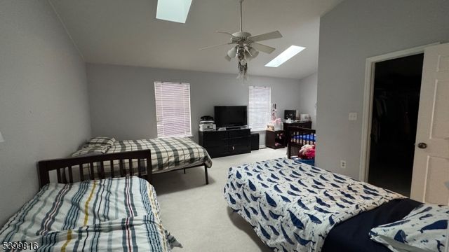 117 Pinehurst Dr, Washington Twp., NJ 07882