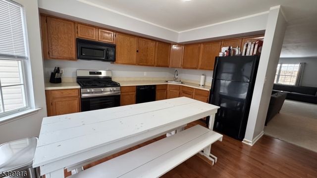 117 Pinehurst Dr, Washington Twp., NJ 07882