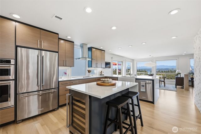 37709 Olympic View Rd NE, Hansville, WA 98340