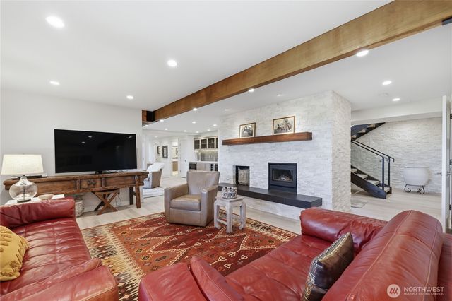 37709 Olympic View Rd NE, Hansville, WA 98340