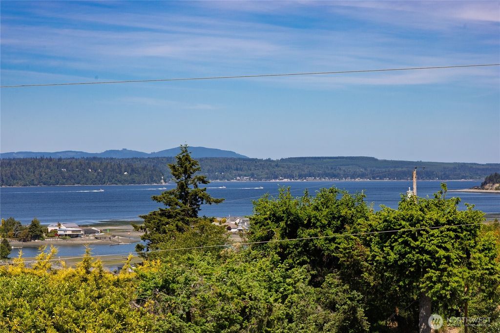 37709 Olympic View Rd NE, Hansville, WA 98340