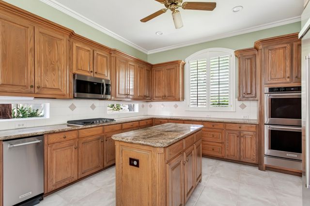 3409 Lakebrook Drive, Plano, TX 75093