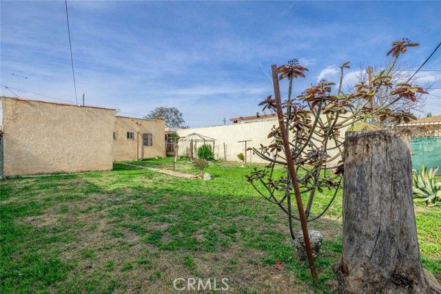 1000 N Mayo, Compton, CA 90221