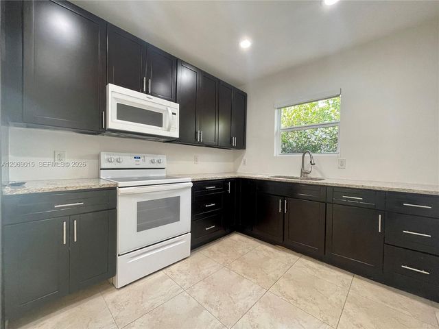 1322 SE 1st Avenue 1322, Fort Lauderdale, FL 33316
