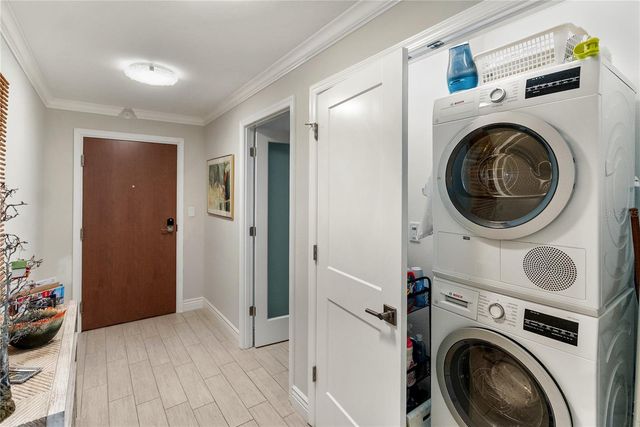 1111 N GULFSTREAM AVENUE 12C, Sarasota, FL 34236