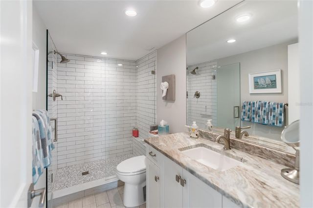 1111 N GULFSTREAM AVENUE 12C, Sarasota, FL 34236