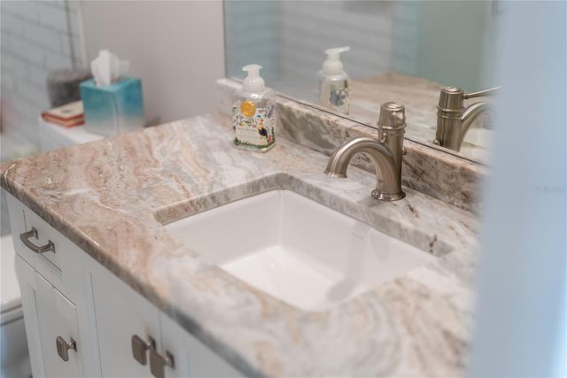 1111 N GULFSTREAM AVENUE 12C, Sarasota, FL 34236