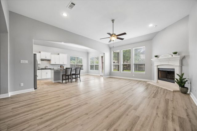 2115 Summer Gardens Lane, Katy, TX 77493