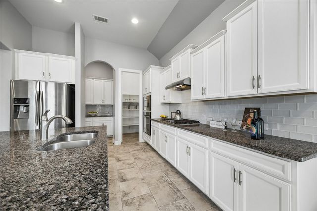 2115 Summer Gardens Lane, Katy, TX 77493