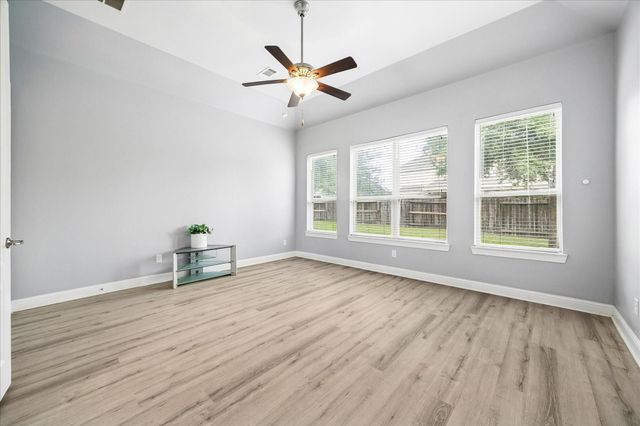 2115 Summer Gardens Lane, Katy, TX 77493