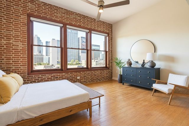 2502 Live Oak Street 338, Dallas, TX 75204