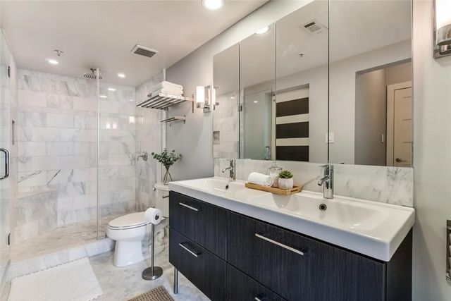 2502 Live Oak Street 338, Dallas, TX 75204