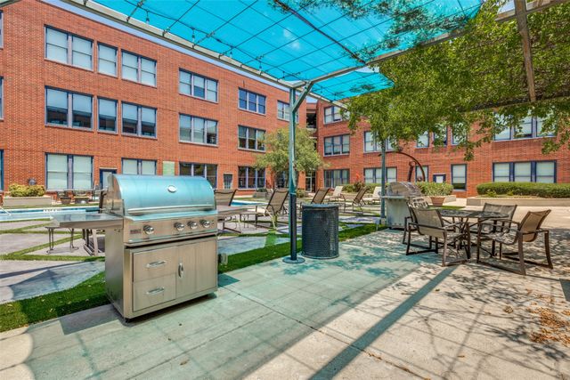 2502 Live Oak Street 338, Dallas, TX 75204