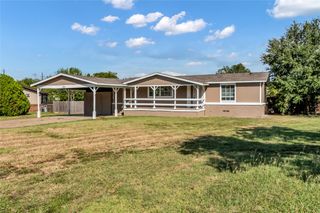 405 Ashley Lane, Roanoke, TX 76262