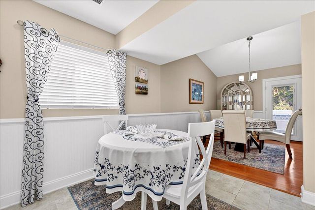 215 Savannah Round, Summerville, SC 29485