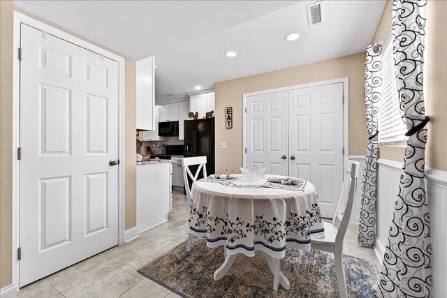 215 Savannah Round, Summerville, SC 29485