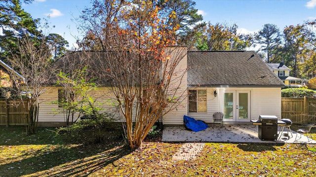 215 Savannah Round, Summerville, SC 29485